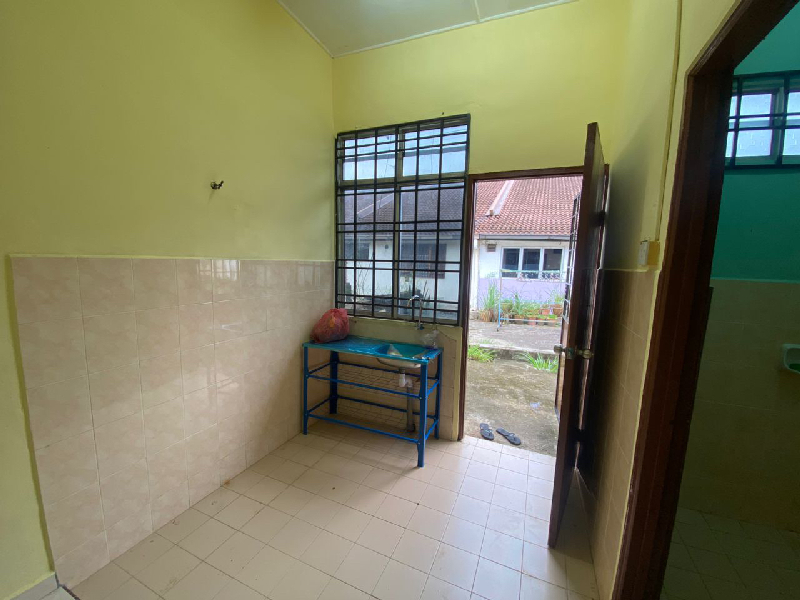 Rumah TERES 1 TINGKAT (INTERMEDIATE LOT) DI INDERA MAHKOTA 14 - photo 7