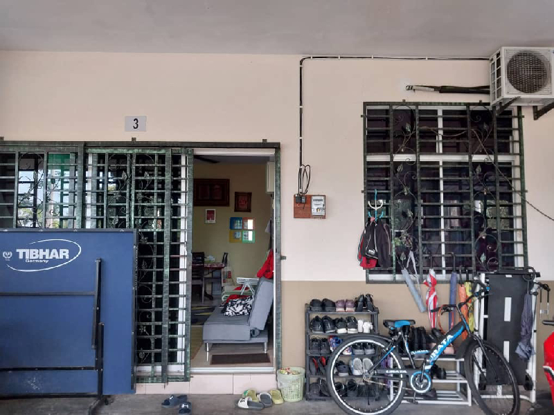 Rumah Teres Taman Alor Ara Kenanga Kampung Ketapang Tengah, Pekan - photo 4