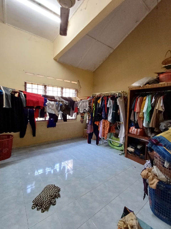 Rumah Semi D Setingkat Kg Padang Jaya Kuantan - photo 3