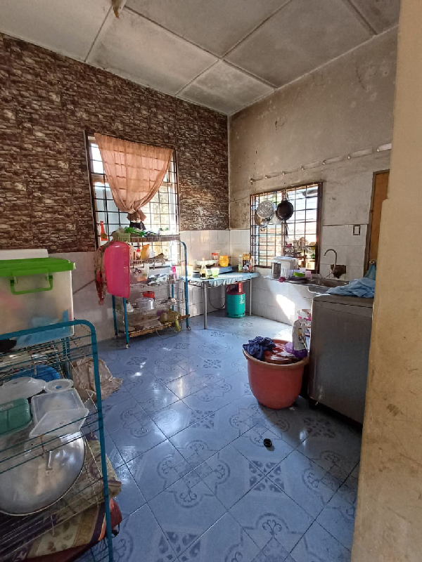 Rumah Semi D Setingkat Kg Padang Jaya Kuantan - photo 6