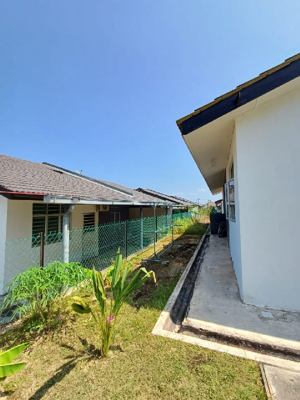 Rumah baru Semi D Setingkat Perumahan Makmur Gambang Jaya 1 Pahang - photo 7