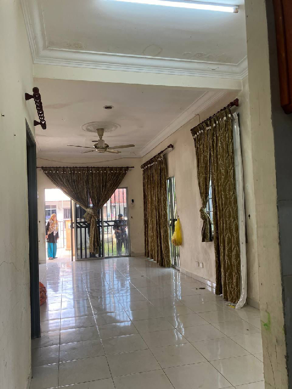 Rumah Teres Setingkat CORNER LOT Taman Kempadang Makmur Kuantan  - photo 2