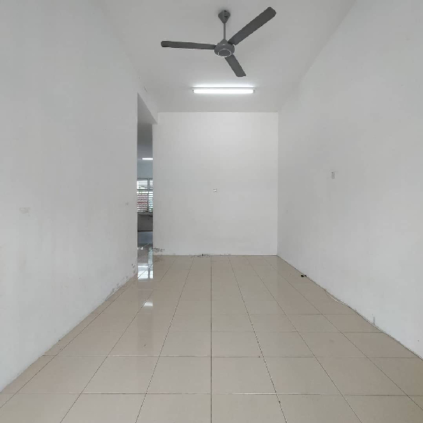 turun harga , Rumah Teres Setingkat.. Unit tengah - photo 6