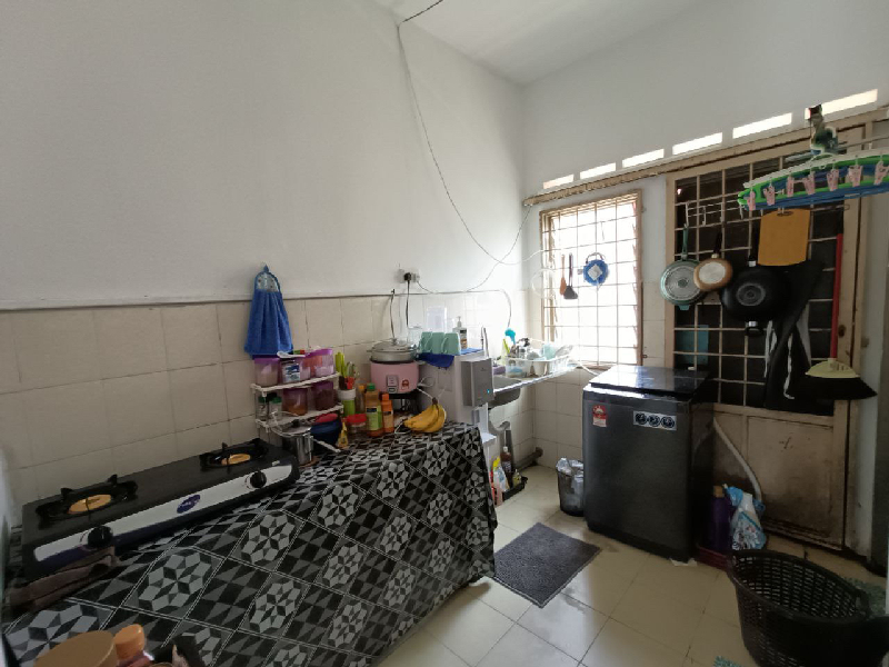 RUMAH TERES SETINGKAT TAMAN SHAHZAN BANDAR INDERA MAHKOTA KUANTAN - photo 6