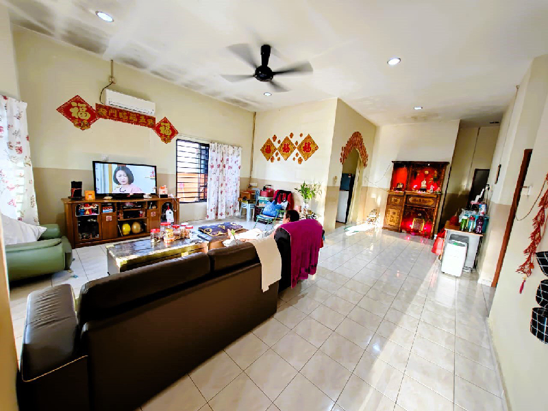 RUMAH SEMI-D SETINGKAT DI KG. PANTAI BARU BESERAH, KUANTAN UNTUK DIJUALKAN. - photo 2