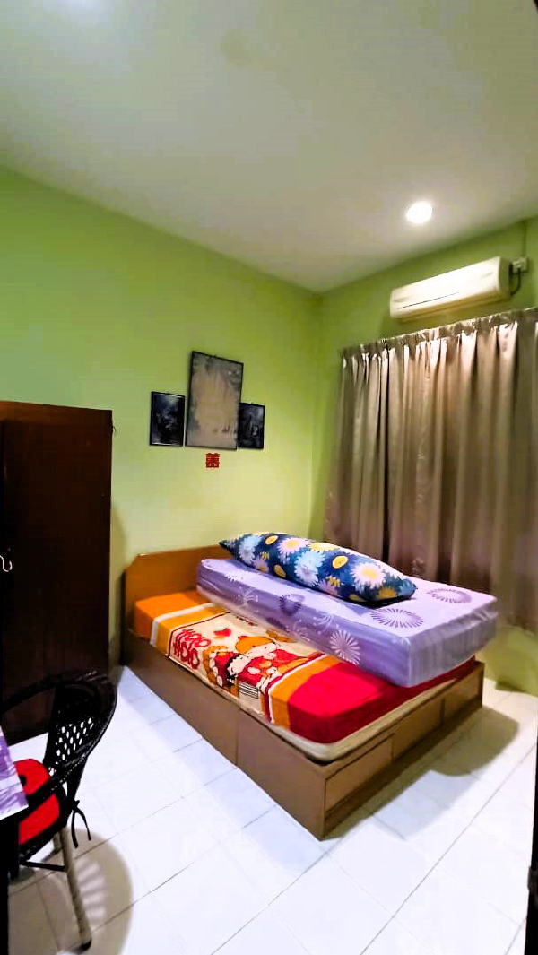 RUMAH SEMI-D SETINGKAT DI KG. PANTAI BARU BESERAH, KUANTAN UNTUK DIJUALKAN. - photo 3