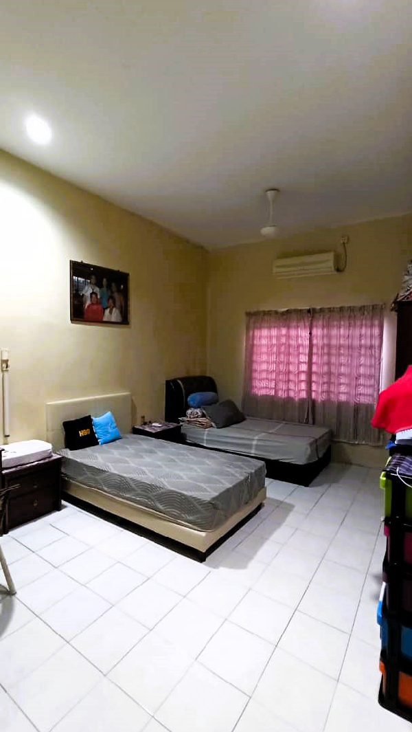 RUMAH SEMI-D SETINGKAT DI KG. PANTAI BARU BESERAH, KUANTAN UNTUK DIJUALKAN. - photo 4