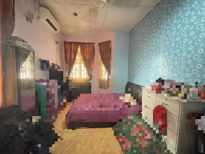 RUMAH TERES SETINGKAT BALOK PERDANA, KUANTAN[FACING OPEN, END LOT] - photo 4