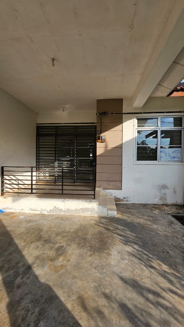 RUMAH TERES CANTIK TAMAN PANDAN DAMAI - photo 2