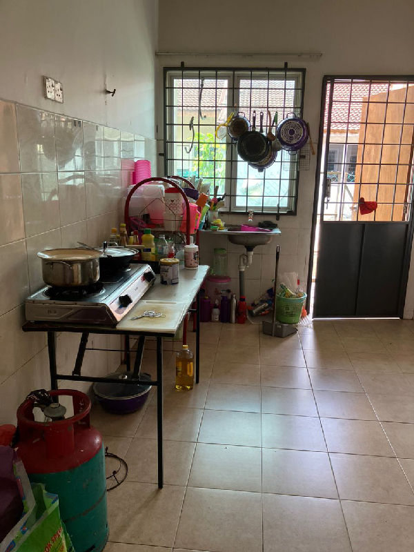 Rumah Teres Setingkat Taman DMarina Kuantan Untuk Dijual - photo 6