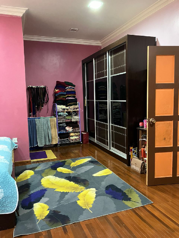 RUMAH TERES 2 TINGKAT RENOVATED ,INDERA MAHKOTA 8 ( IM8) FULLY FURNISHED - photo 5