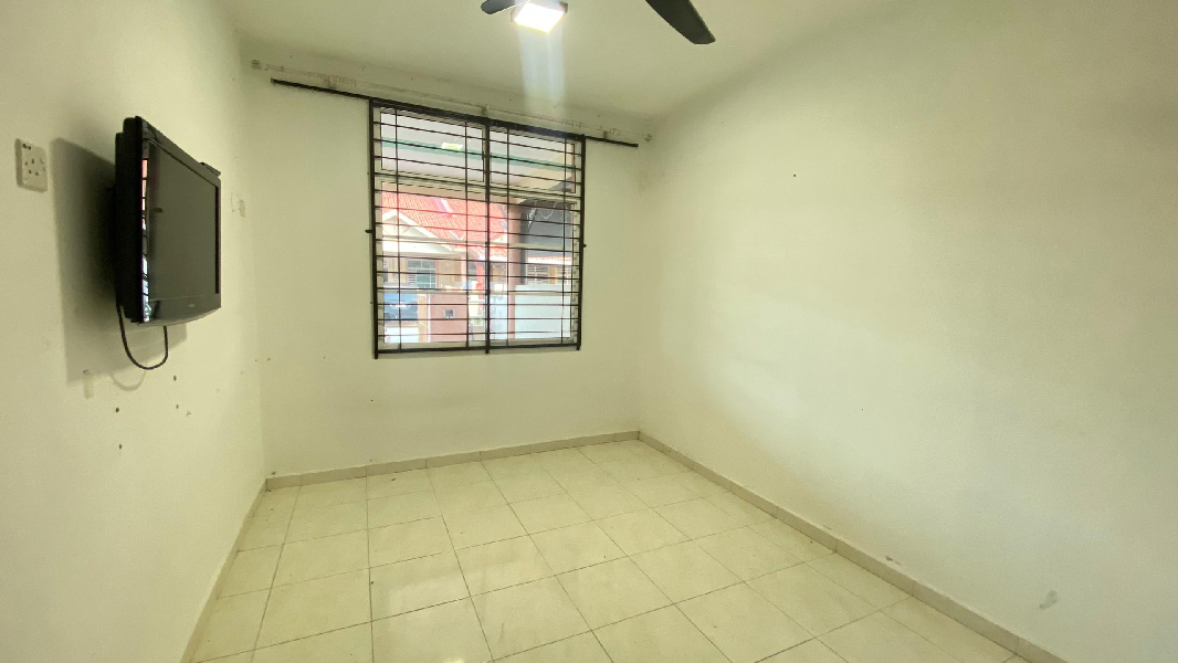 Rumah Teres 1 1/4 Tingkat Taman PSJ Sungai Karang Kuantan [FREEHOLD] - photo 8