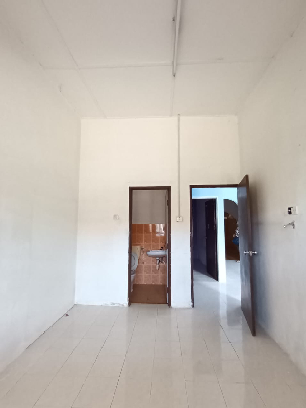RUMAH CANTIK RUMAH TERES SETINGKAT UNTUK DIJUAL - photo 5