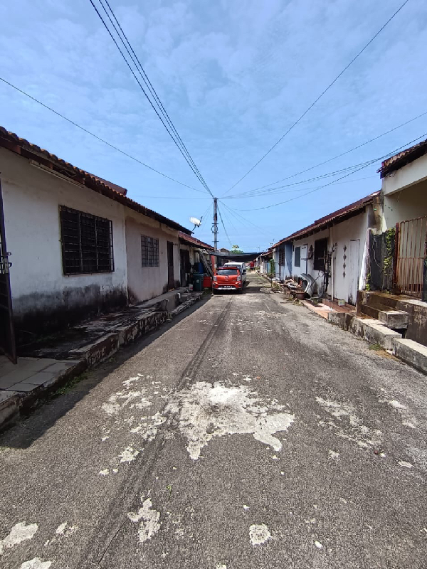 RUMAH CANTIK RUMAH TERES SETINGKAT UNTUK DIJUAL - photo 12