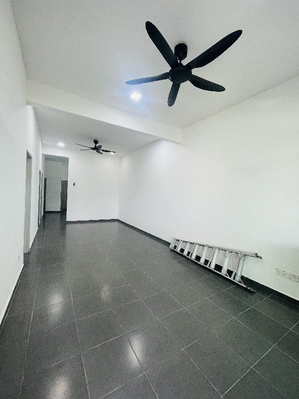 RUMAH TERES SETINGKAT KEMPADANG BAY (Facing Open) - photo 2