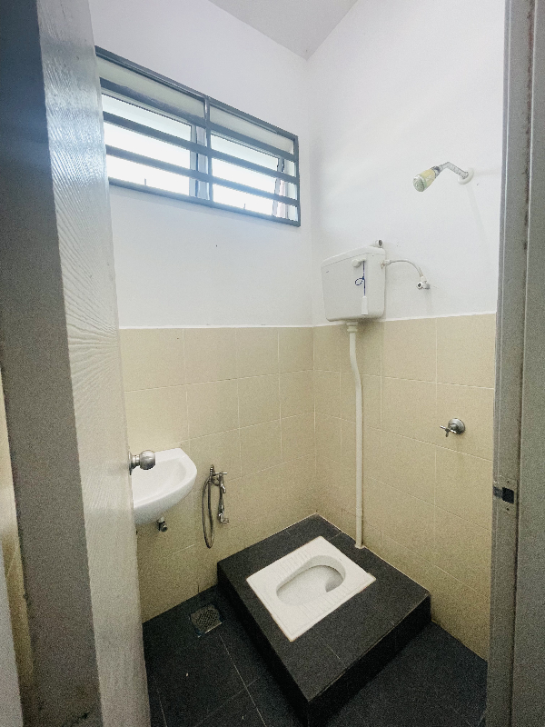 RUMAH TERES SETINGKAT KEMPADANG BAY (Facing Open) - photo 10