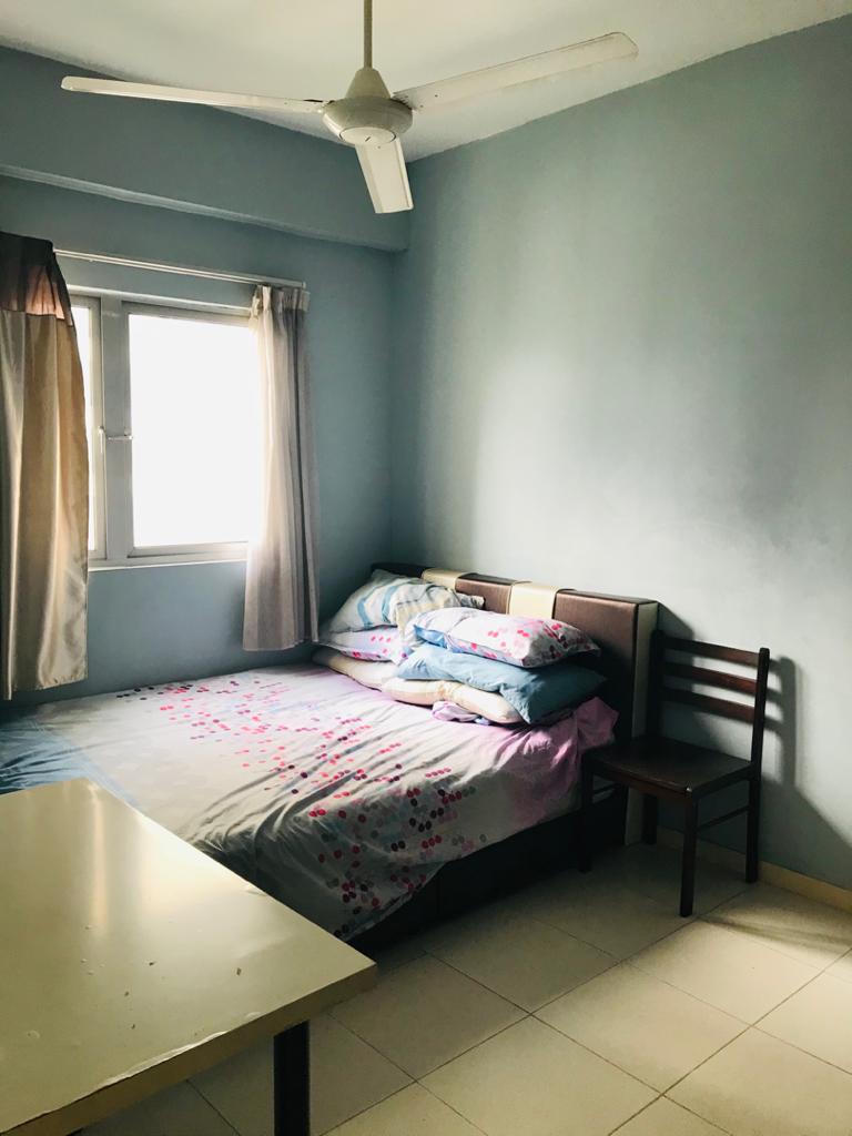 FuLLy FuRNiSHED 4 RoOmS TaMaRiNd SEnTuL ReNoVaTeD - photo 4