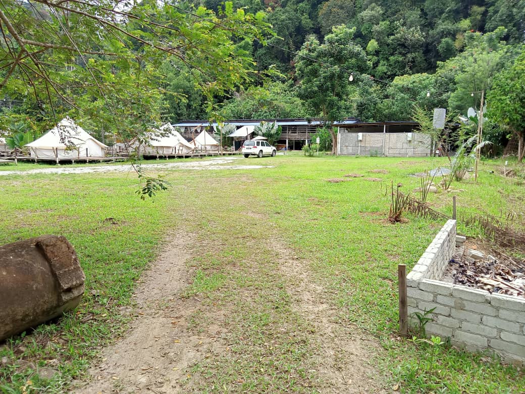 TaNah RaTa LuAS PeGanGaN KeKaL SuNGai BUaH BanYaK