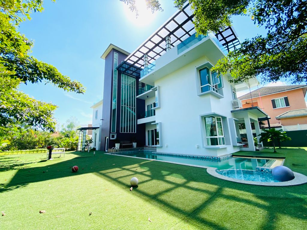 BUNGALoW 3 TRiPLE SToREy RENOVaTED LaViSH InTERioR - photo 4