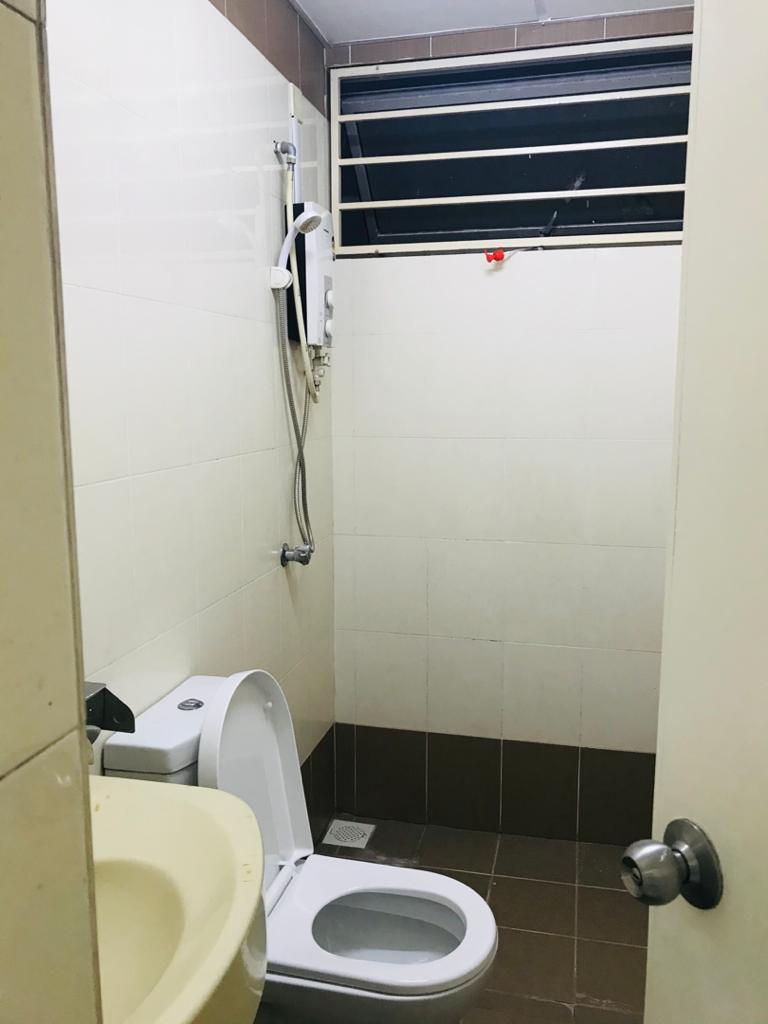 CoRNeR UNiT PV2 TAMaN MeLaTi 4 BiLiK FaCiNG PoOL - photo 6
