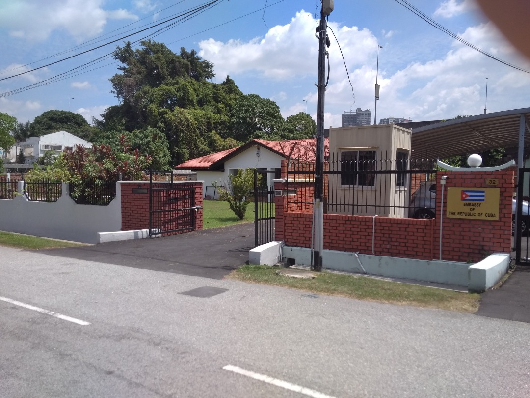 TaNaH LUaS BUNGaLOw JaLaN DaMai KeRaMAT KLcC - photo 3