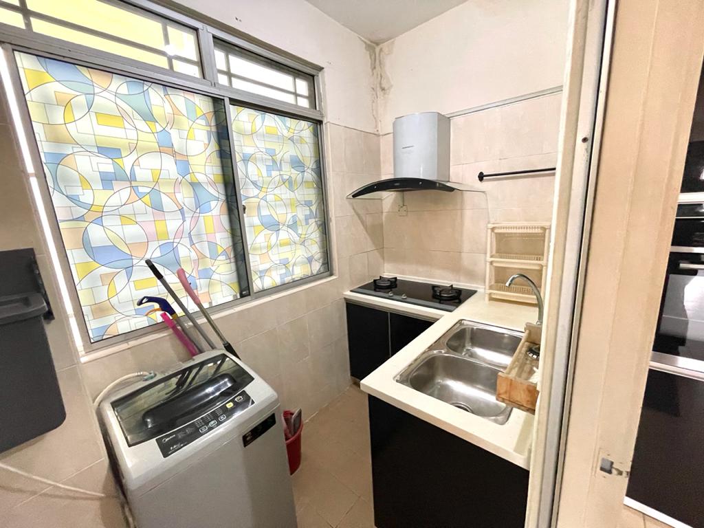 FuLLy FurNiSHED PV12 RenoVaTEd 3 BiLiK SETaPaK - photo 3