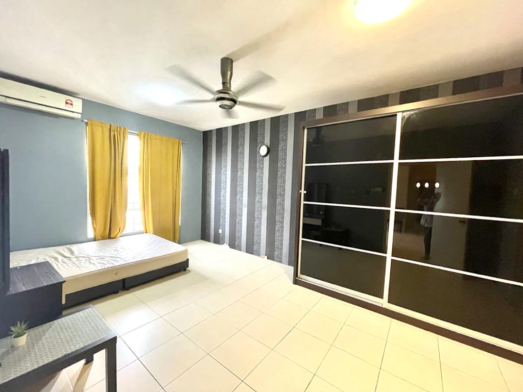 FuLLy FurNiSHED PV12 RenoVaTEd 3 BiLiK SETaPaK - photo 4