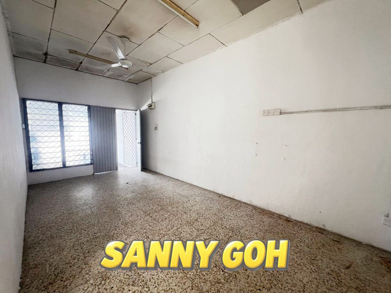 Single Storey Terraced Tingkat Batu Maung 590k - photo 5