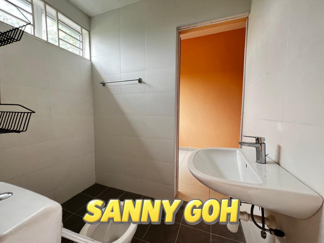 Double Storey Terrace Balik Pulau Sungai Rusa 580K - photo 3