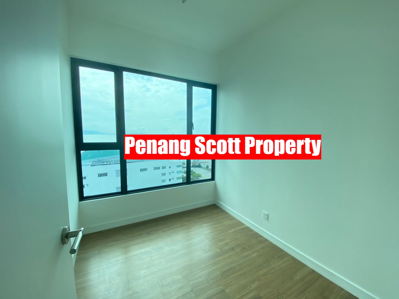 3 Residence Condominium - photo 3