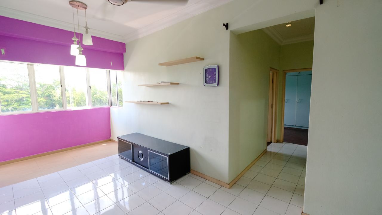 Renovated Level8 SRI TERATAI APART Bandar Kinrara - photo 4