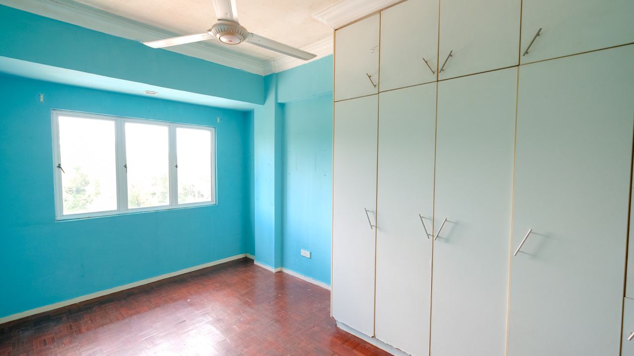 Renovated Level8 SRI TERATAI APART Bandar Kinrara - photo 5