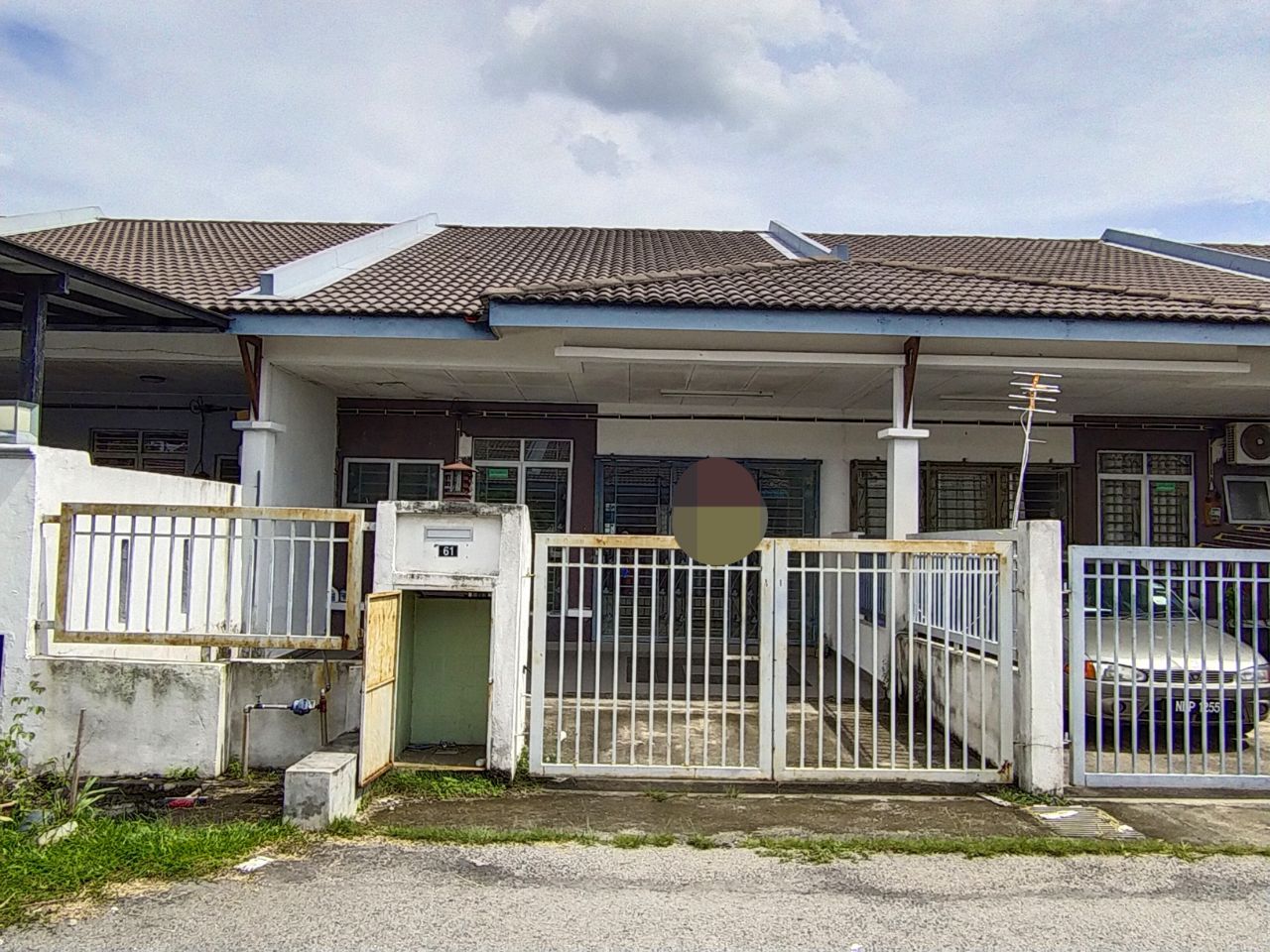 Single Sty EMBER Bandar Putra 2 Jalan Kebun Nenas