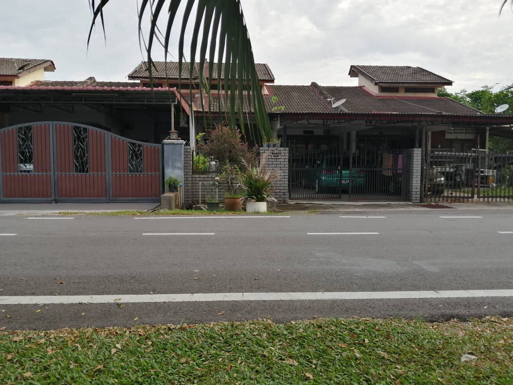 Stingkat Jalan Sri Sarawak Taman Sri Andalas Klang - photo 1