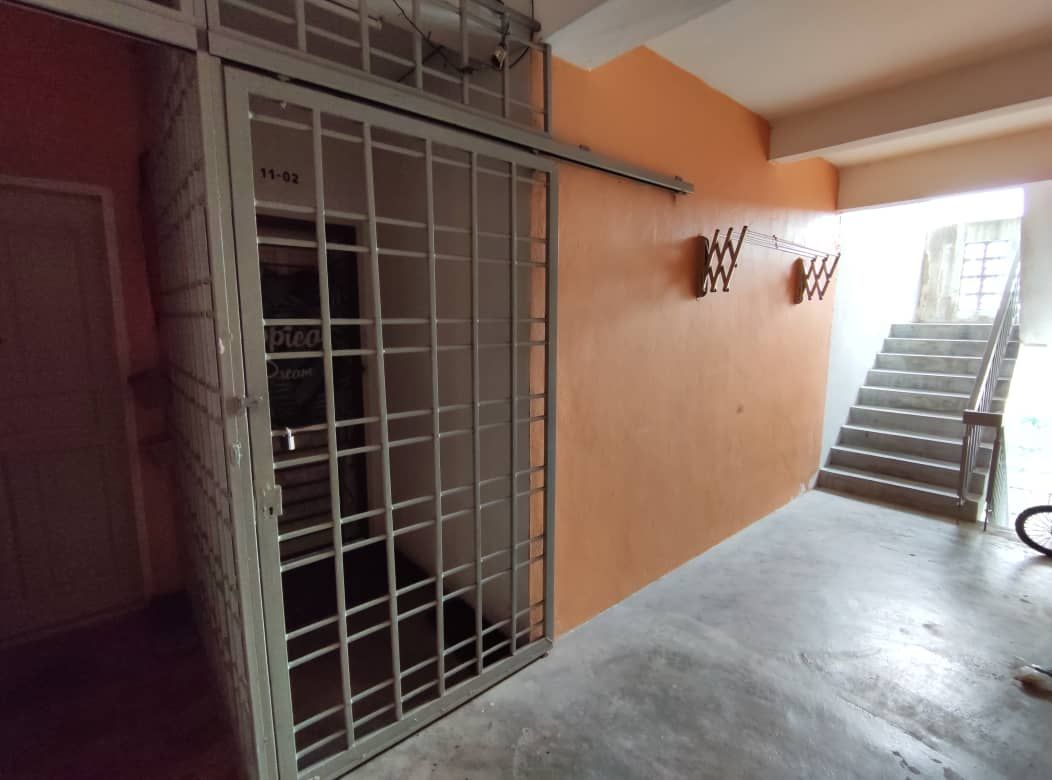 Apartment Belaian Bayu Sek 24 Shah Alam - photo 2
