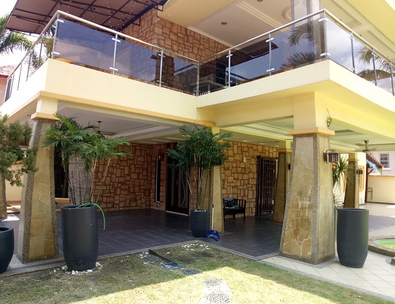 Coner Lot 2 Sty  Pusat Bandar Permai Sri Kembangan - photo 4