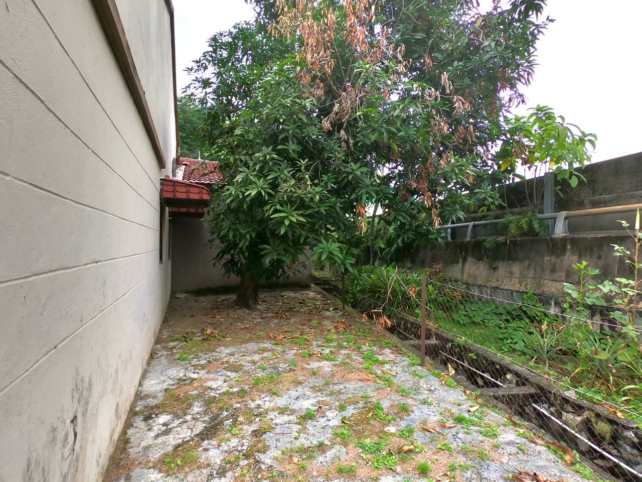 CORNER LOT Single Storey Terrace Taman Kinrara 1, - photo 3
