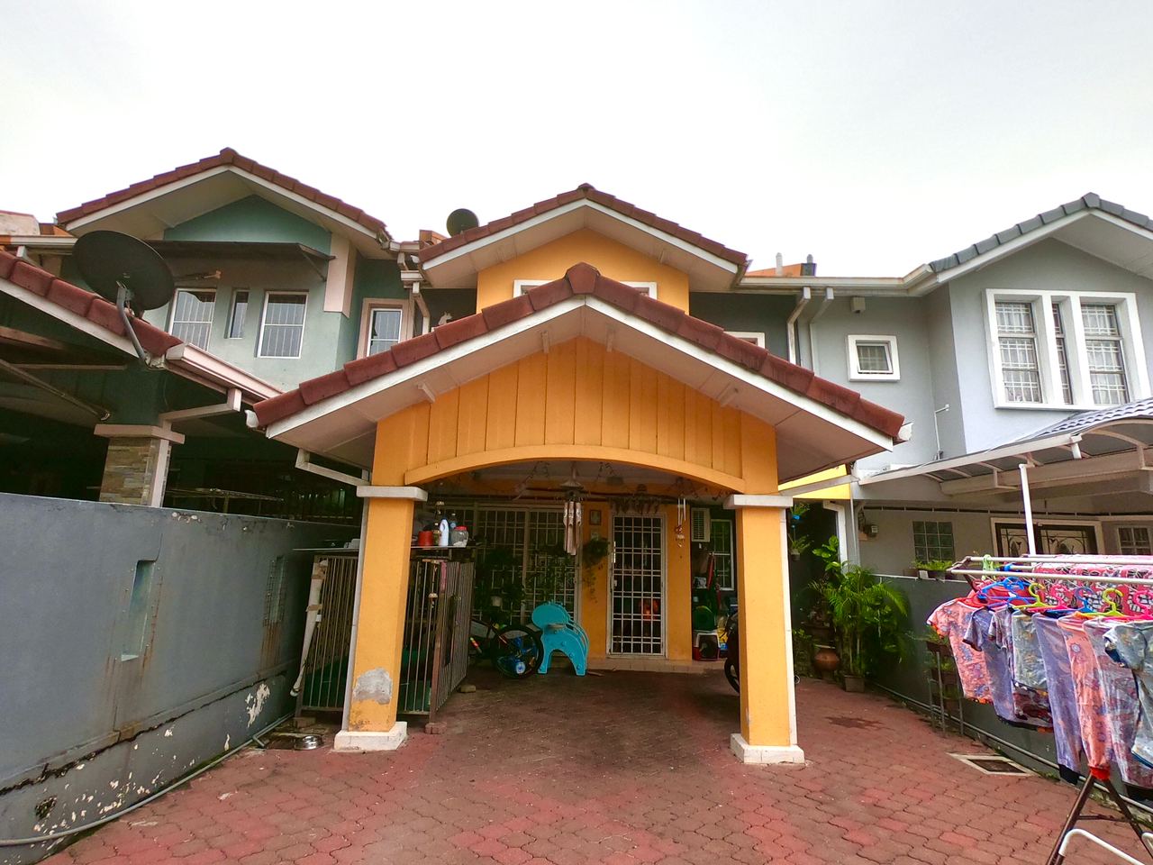 Double Storey Putra Bistari, Sek2 PUTRA HEGHT - photo 1