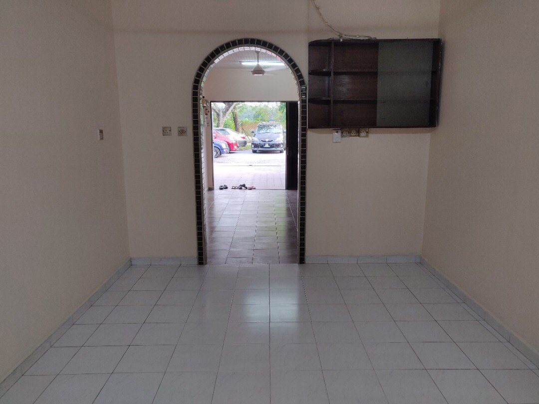 END LOT Single Storey House Seksyen 17 Shah Alam - photo 3