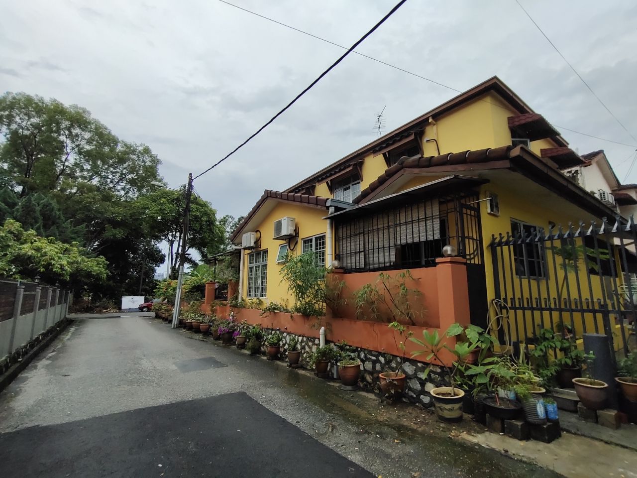 2STOREY END LOT HOUSE USJ 18 Near SUBANG JAYA - photo 3
