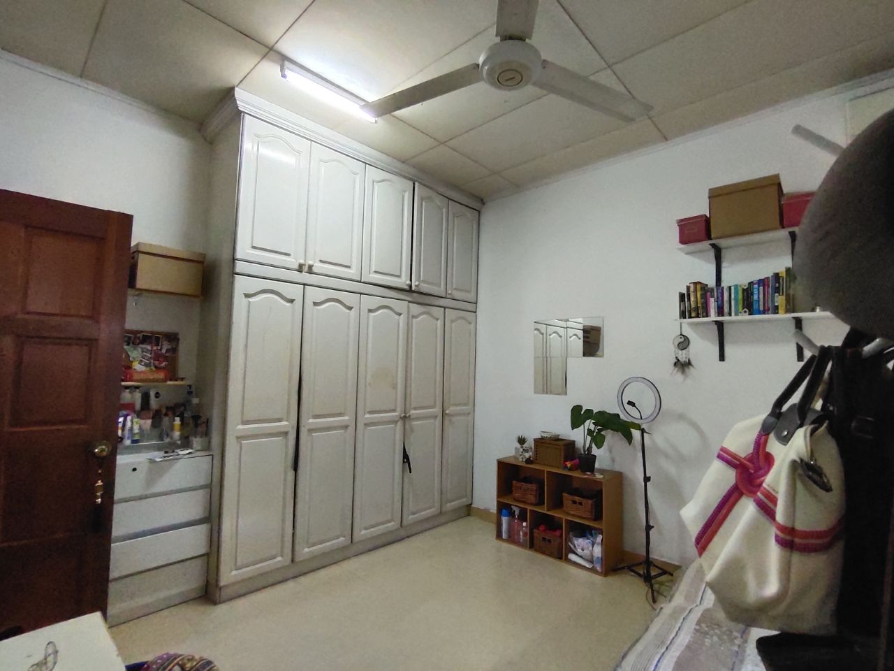 2STOREY END LOT HOUSE USJ 18 Near SUBANG JAYA - photo 11