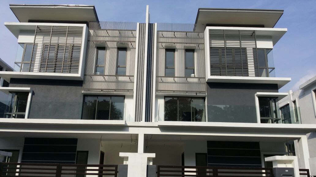 Bukit Serdang BRAND NEW 3 Storey SemiD FREEHOLD - photo 2