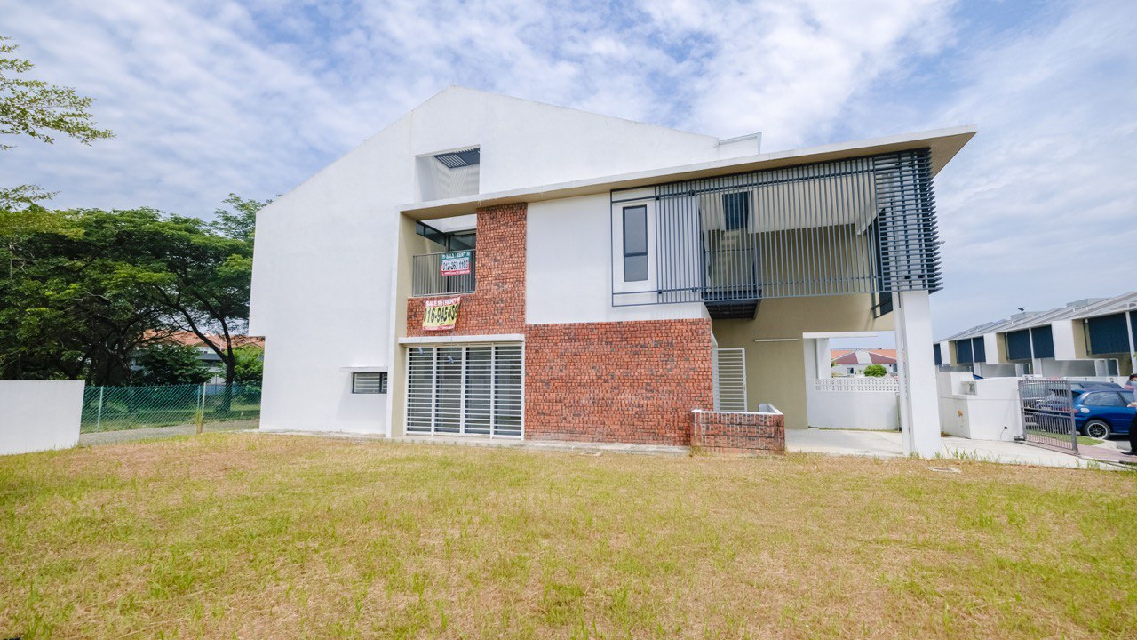 Amansara Giardino 2Sty CornerLot Tmn Puchong Prima - photo 3