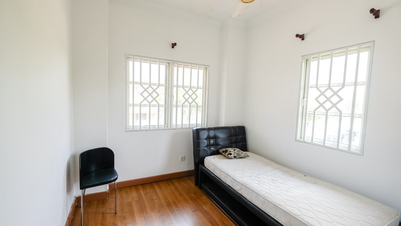 RENOVATED SemiD 2Sty CornerLot Presint14 PUTRAJAYA - photo 10