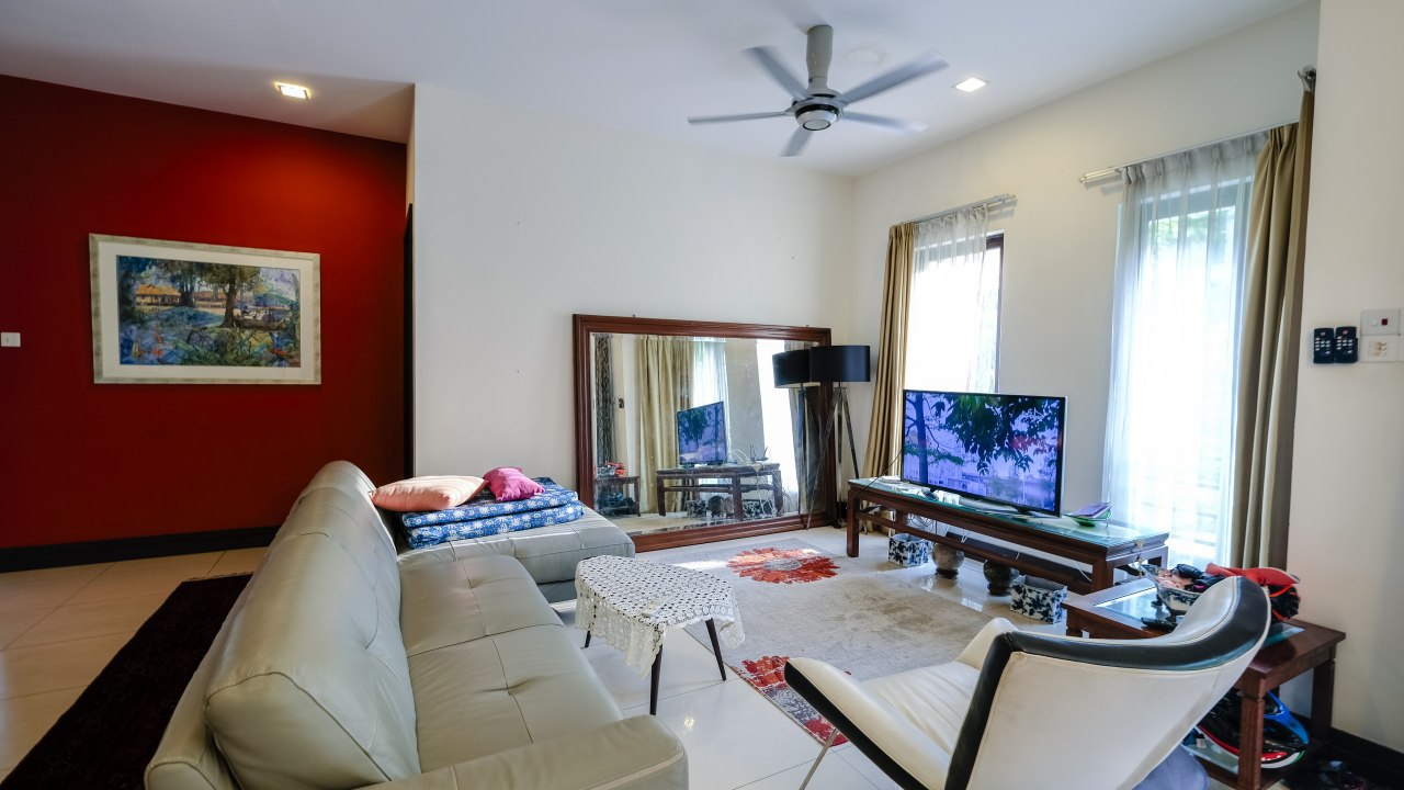 Malay Reserved 3STOREY CORNER SEMI D KIARA VIEW - photo 8