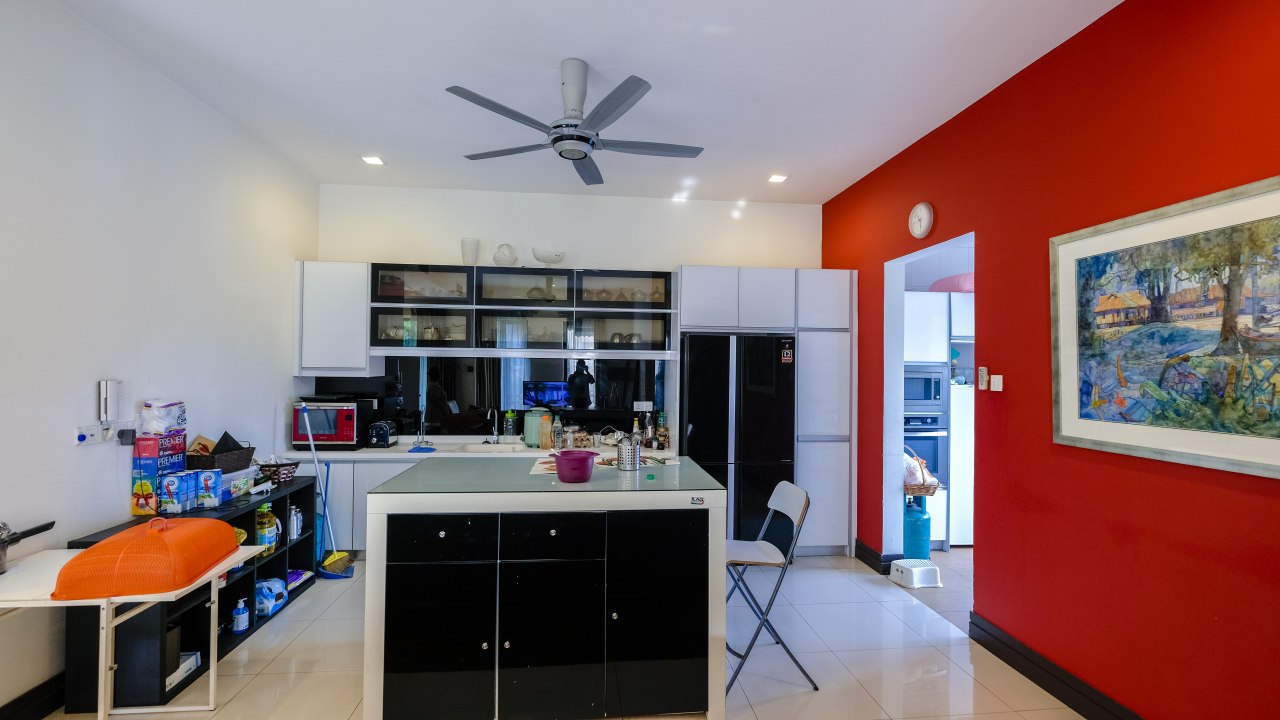 Malay Reserved 3STOREY CORNER SEMI D KIARA VIEW - photo 9