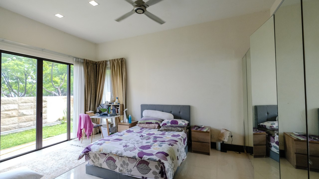 Malay Reserved 3STOREY CORNER SEMI D KIARA VIEW - photo 13
