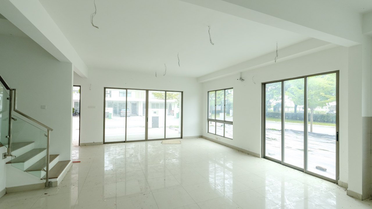 CORNER LOT 3 Sty Lake Point  Residence CYBERJAYA - photo 5