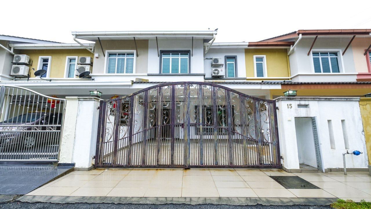 Fully Extend 2Sty Tmn Suria Tropika SERI KEMBANGAN - photo 1