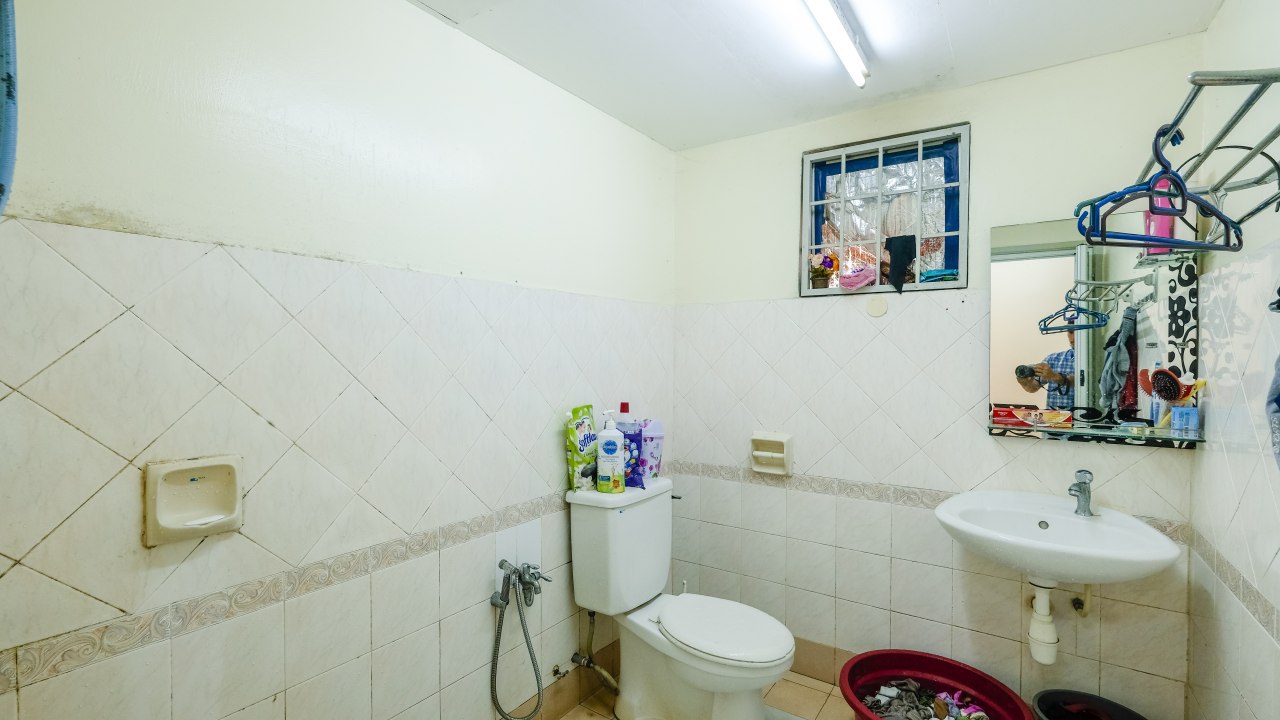 NON BUMI Regency Condominium Klang Jalan Pelangi - photo 6
